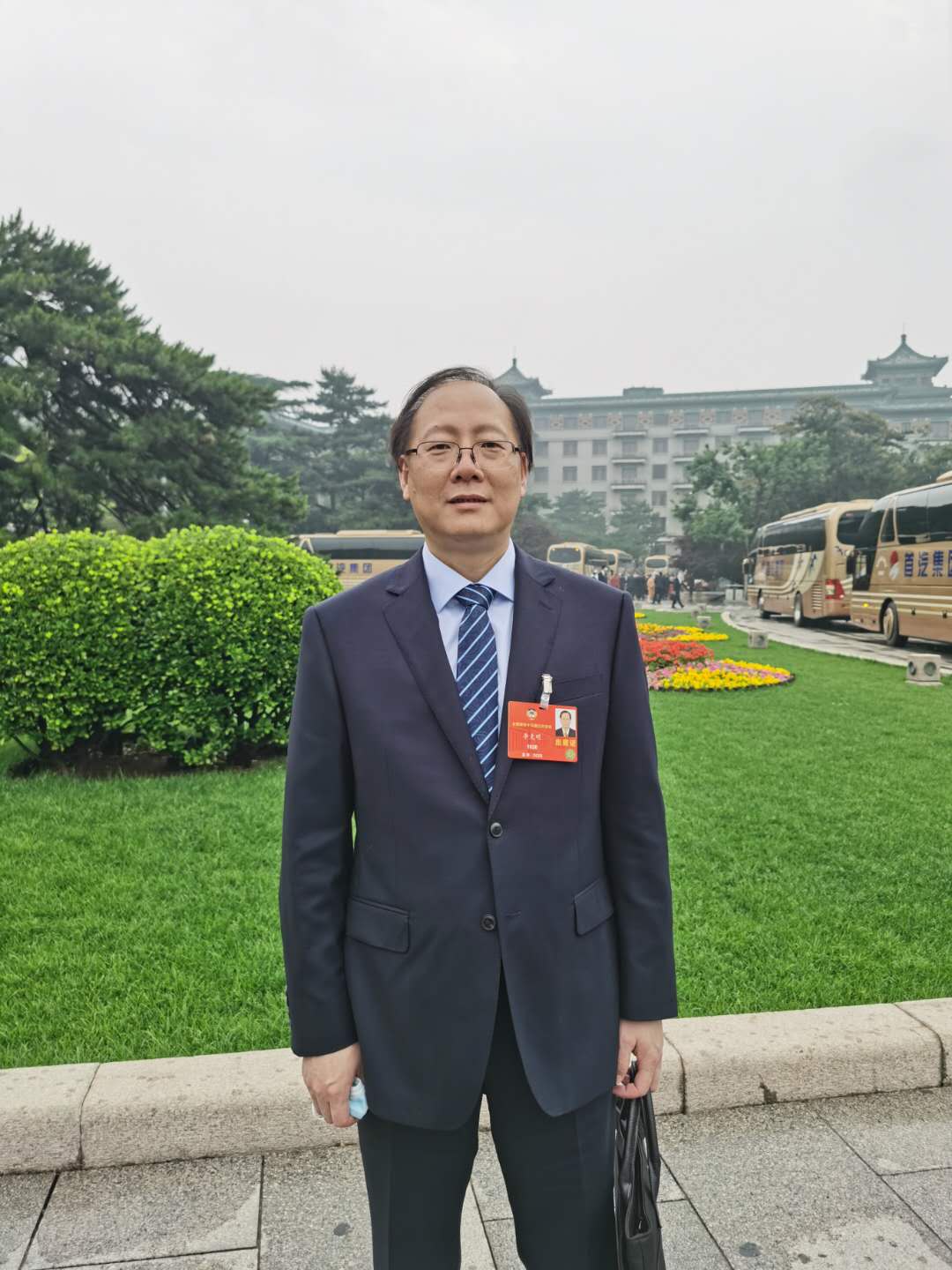 7.全国政协委员、开云kaiyun（中国）沈飞副总经理、总工程师李克明
